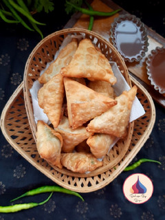 पट्टी समोसा (patti samosa recipe in hindi) रेसिपी मुख्य फोटो
