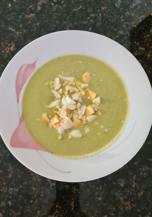 Una foto de 190. Crema fría de guisantes al limón