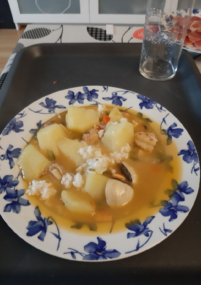 Una foto de Patatas a la marinera