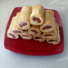 A picture of Sausage roll.