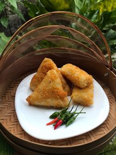 Foto resep Risoles isi ragout ayam dan sayuran