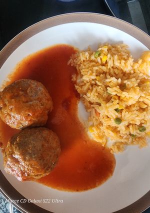 Una foto de Albóndigas con chipotle