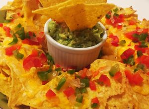 Guacamole (avokádókrém) és Nachos 🇲🇽 recept fotója