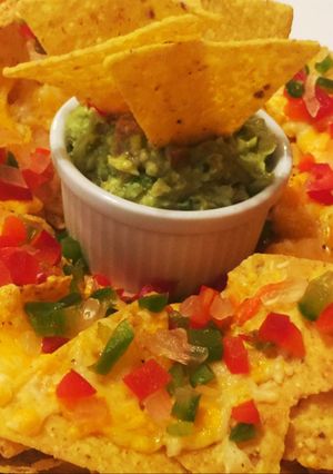 Guacamole (avokádókrém) és Nachos 🇲🇽 recept fotója