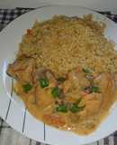 Strogonoff de pollo.