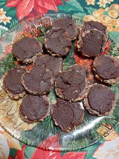 Una foto de Galletas de chocolate y nuez