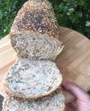 Pan de molde integral con semillas