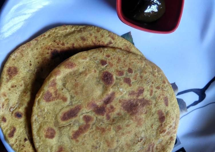 Recipe of Any-night-of-the-week Besan onion thepla