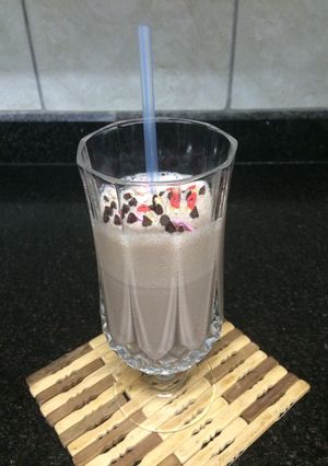 A picture of Easy Chocolate Milkshake.