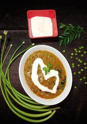 A picture of Veg curd curry.