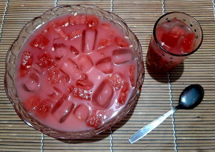 Cara Gampang Menyiapkan Es semangka cocopandan, Menggugah Selera