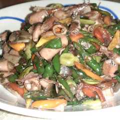 รูปของ Baby Cumi Asin Masak Cabe Hijau