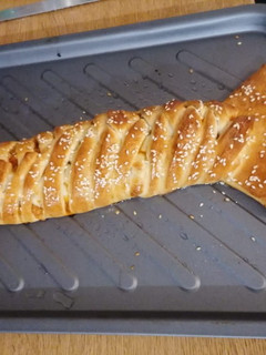 A picture of Chicken bread.