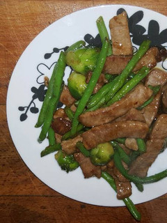 A picture of Sweet beef stir fry for one.