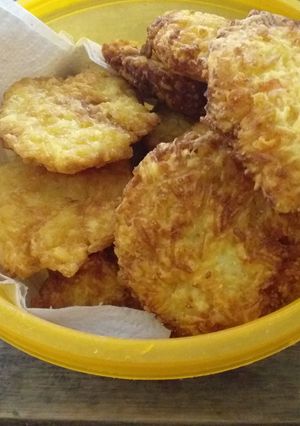 Una foto de Croquetas de arroz y queso