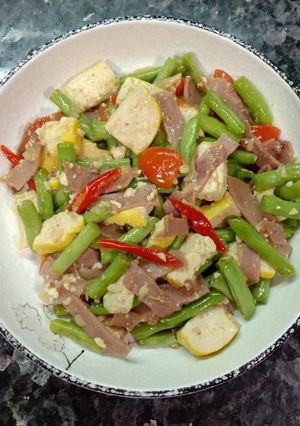 Foto resep Buncis oseng"smoked beef tahu kuning"