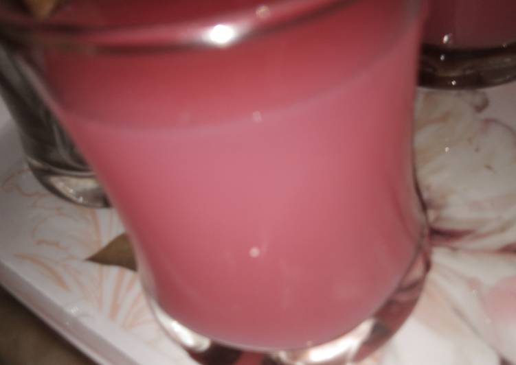 Pomegranate and litchi juice
