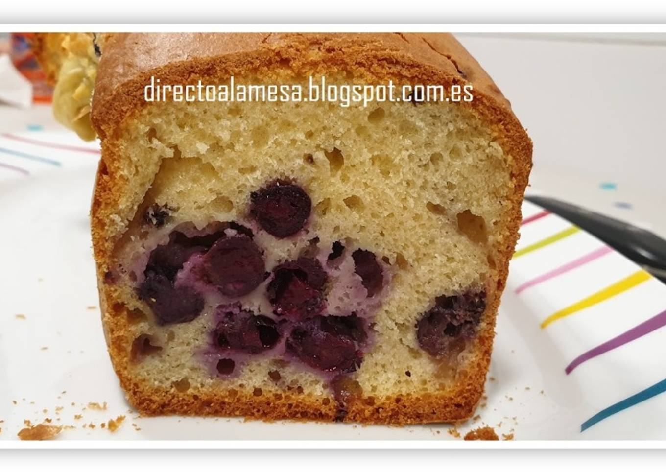 Bizcocho de queso y arándanos