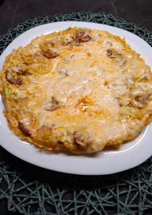 Cukkini lepény kolbásszal sajttal🧅🧀🥒 recept fotója