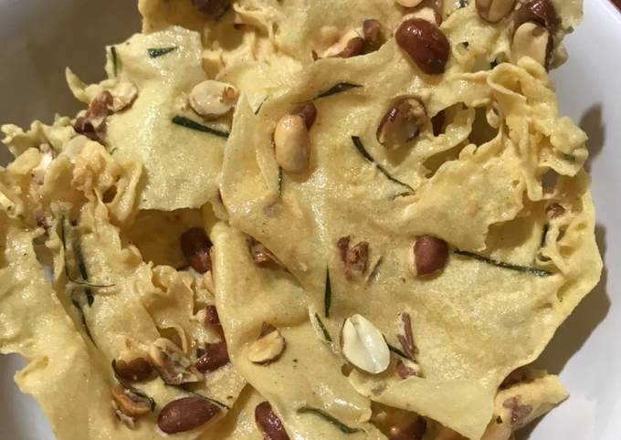 Cara bikin Peyek kacang renyah Cara bikin Peyek kacang renyah