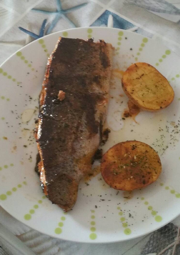 Una foto de Trucha rellena de calabacín