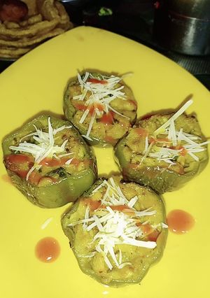 A picture of Stuffed capsicum.