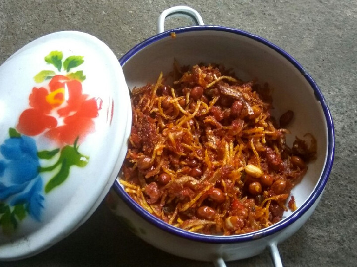 Standar Resep membuat Kering kentang teri kacang untuk Idul Fitri  menggugah selera
