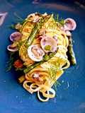 Tagliolini Vongole e Punte d'Asparagi con Finocchietto e Olio di Agrumi