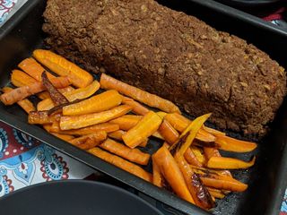 Assado de Grão-de-Bico de Natal vegano