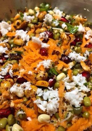 A picture of Whole mung salad.