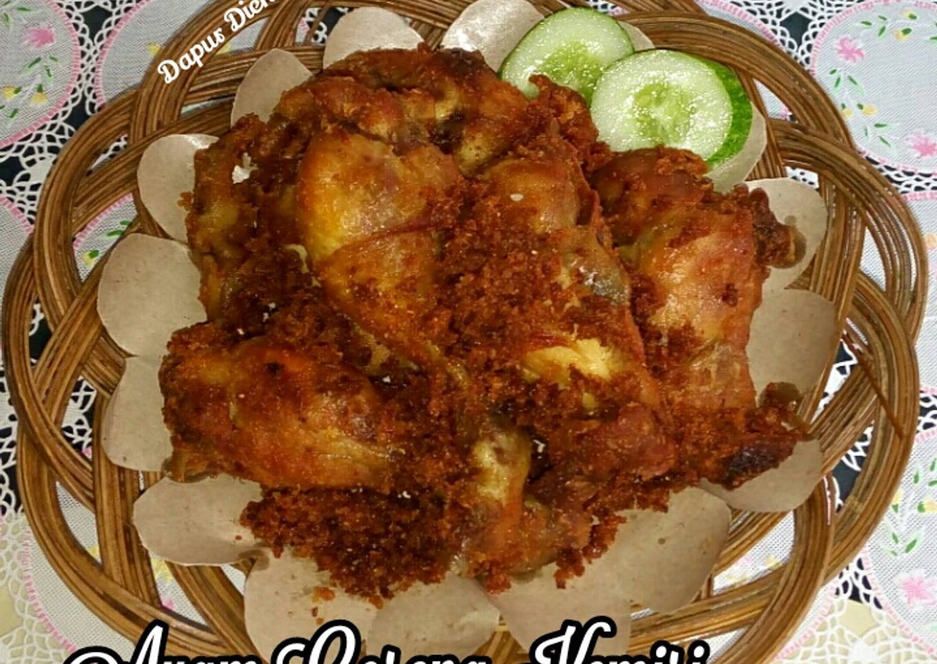 Ayam Goreng Kemiri