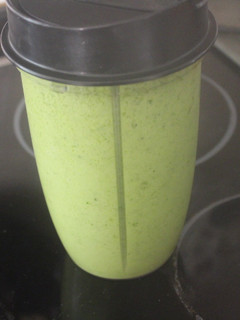 Una foto de Batido de pepino, apio y manzana