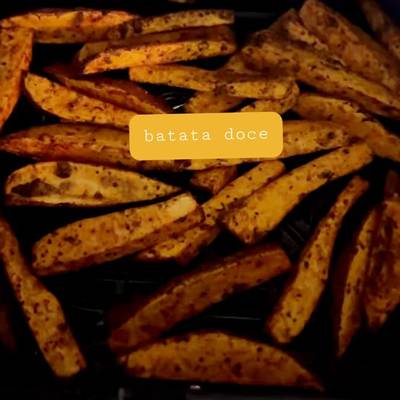 Batata Doce frita na airfryer Receita por Silvia - Cookpad