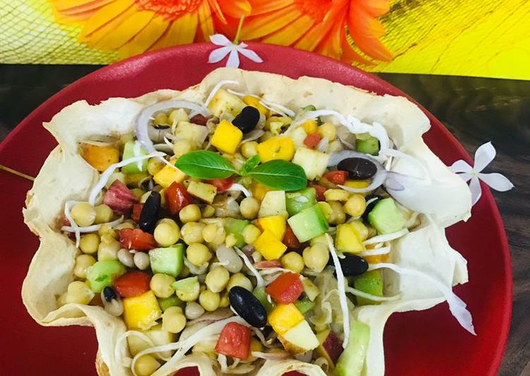 Leftovers diet beans salad in tacos 🌮