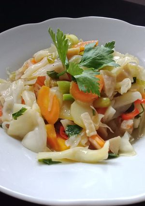 Foto resep Tumis Sayur Sop Pentol
