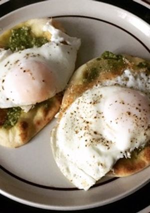 A picture of Simple breakfast.