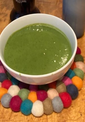 Foto de Creme verde de legumes