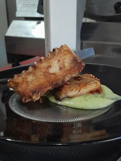 Una foto de Carpa con salsa agridulce