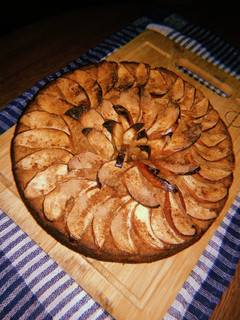Una foto de Torta de manzana integral (vegana)