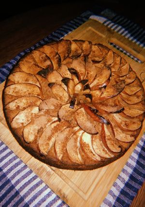 Una foto de Torta de manzana integral (vegana)