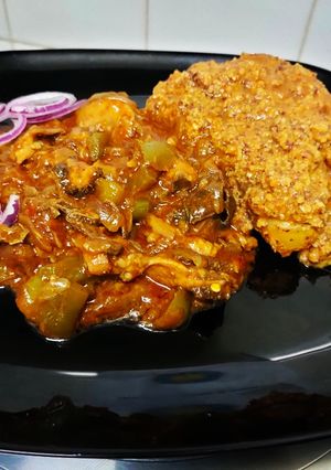 A picture of Matoke in peanut sauce served with beef tripe #njaanuary.