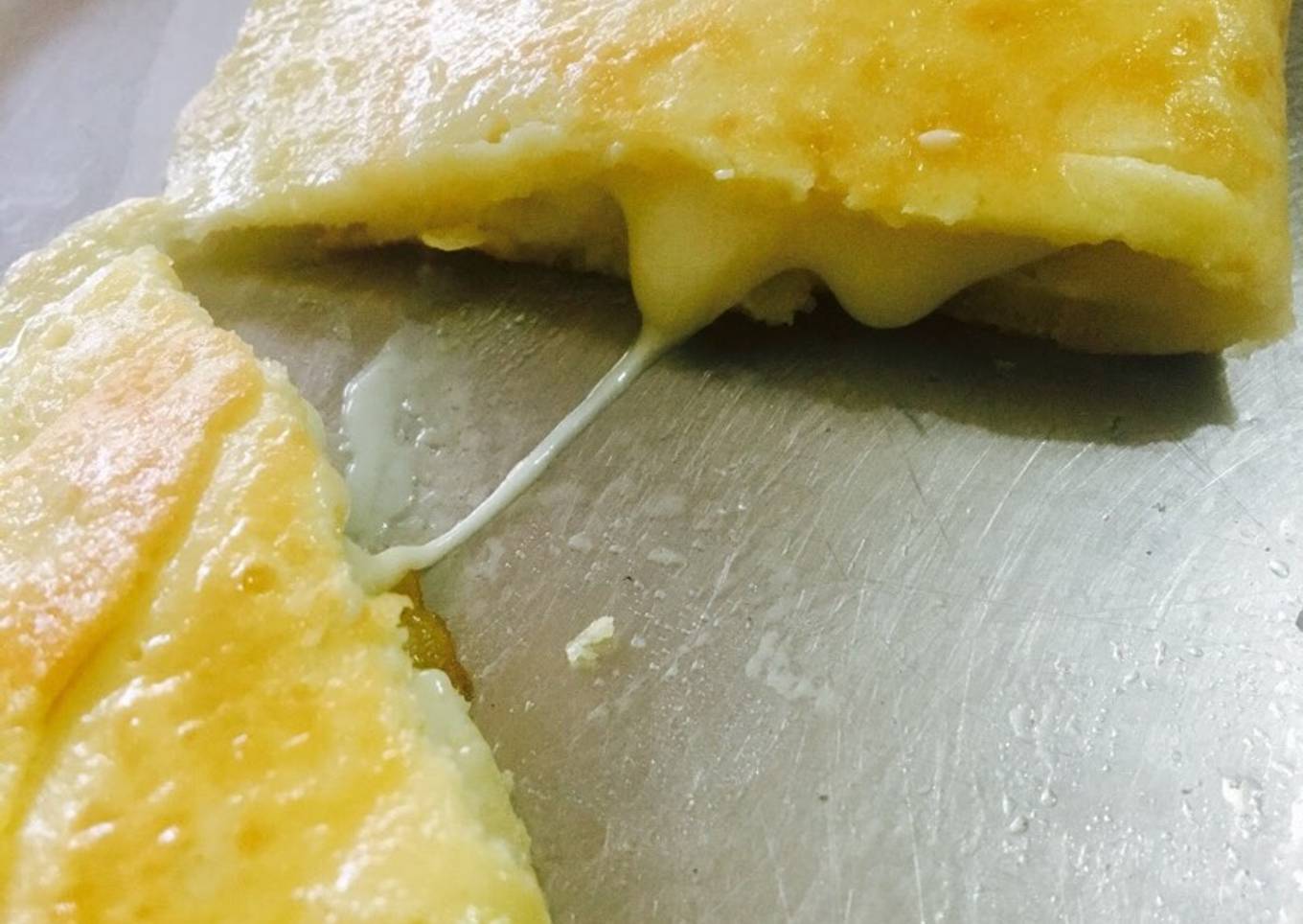 Cheese burst pancakes