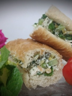 عکسی از دستور ساندویچ مرغ🍗