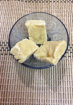 A picture of Milk Sweet(toffee).