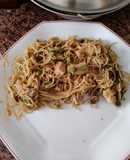 Noodles de pollo y verduras