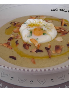 Una foto de Crema de brócoli