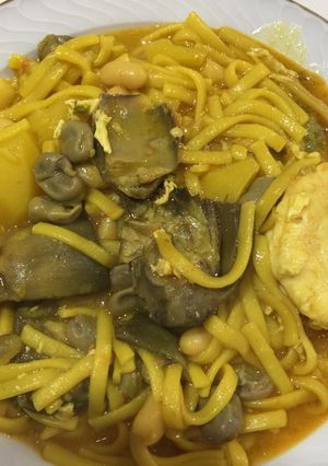 Foto principal de Tallarines con alcachofas y huevos