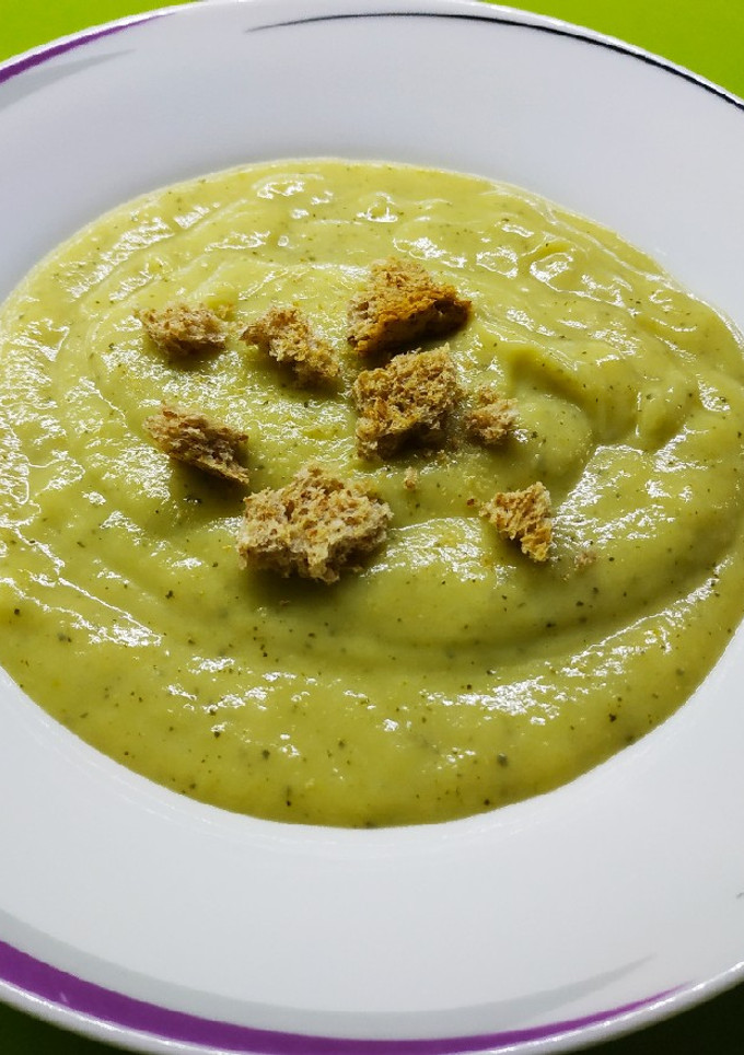 Una foto de Puré de calabacín