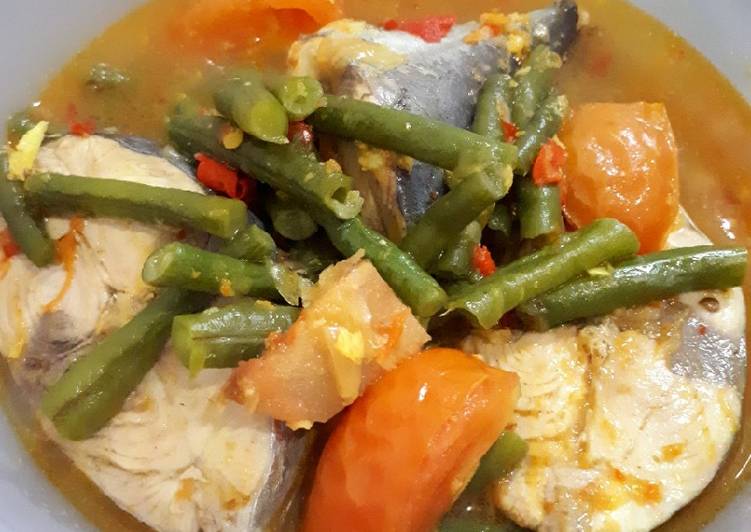 Cara Gampang memasak Tongkol asam pedas campur kacang panjang, Enak