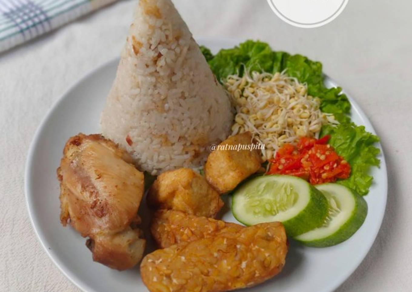 Tumini Nasi Liwet Rosella
